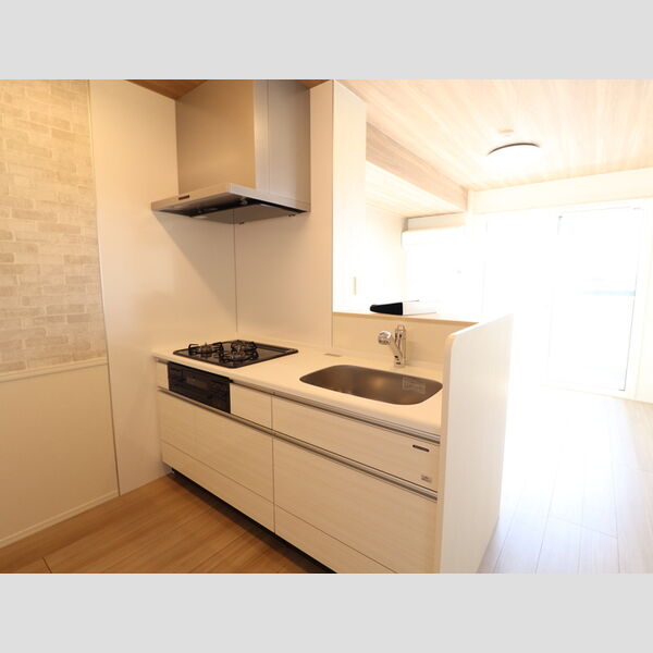 キッチン (305　キッチン)