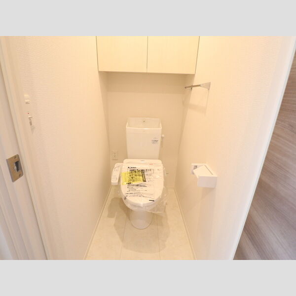 トイレ (106トイレ)