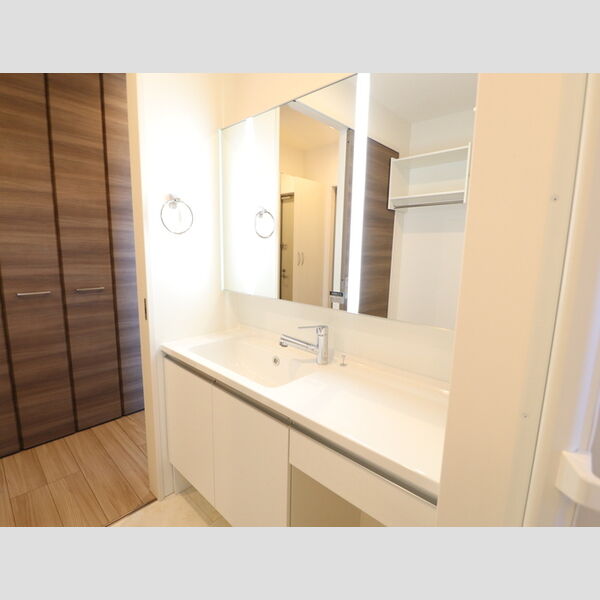 洗面所 (106洗面台)