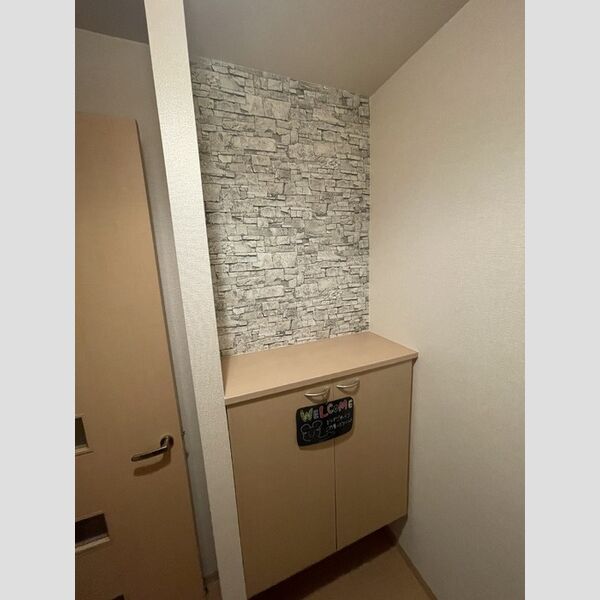 その他 (102　玄関)