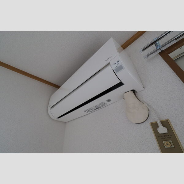 その他設備 (エアコン)