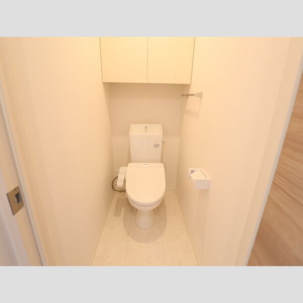 トイレ (207トイレ)