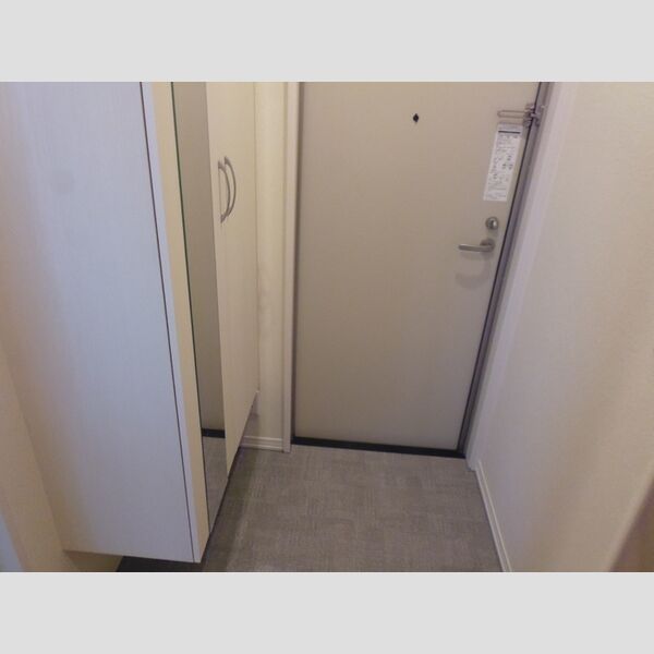 玄関 (305　玄関)