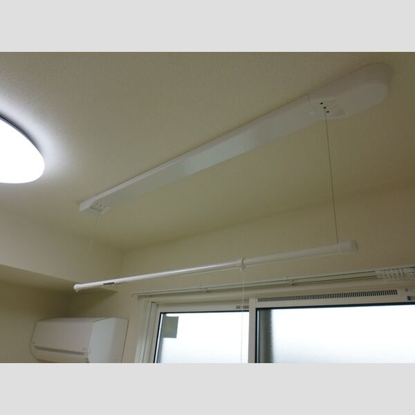 その他設備 (305　室内物干し)