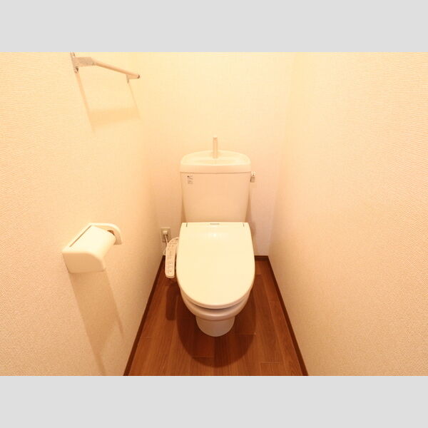 トイレ (B103　温水洗浄暖房便座)