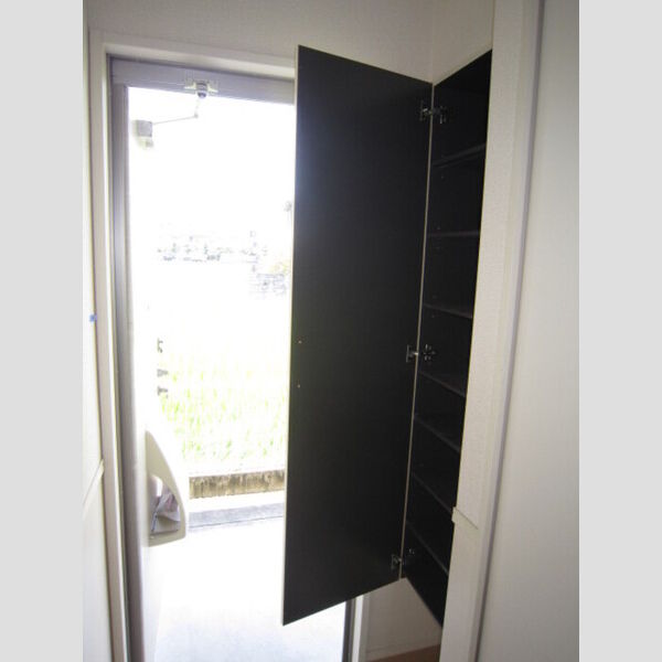 玄関 (玄関収納)