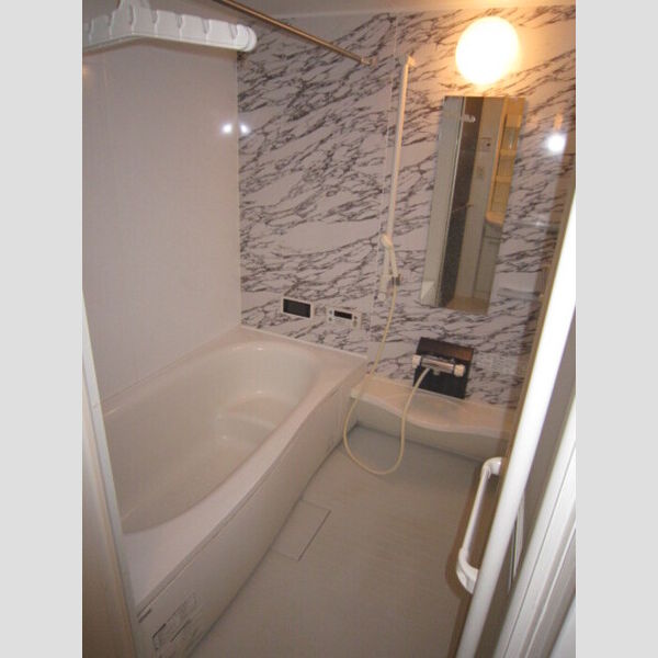 バス (1坪浴室・換気乾燥付)