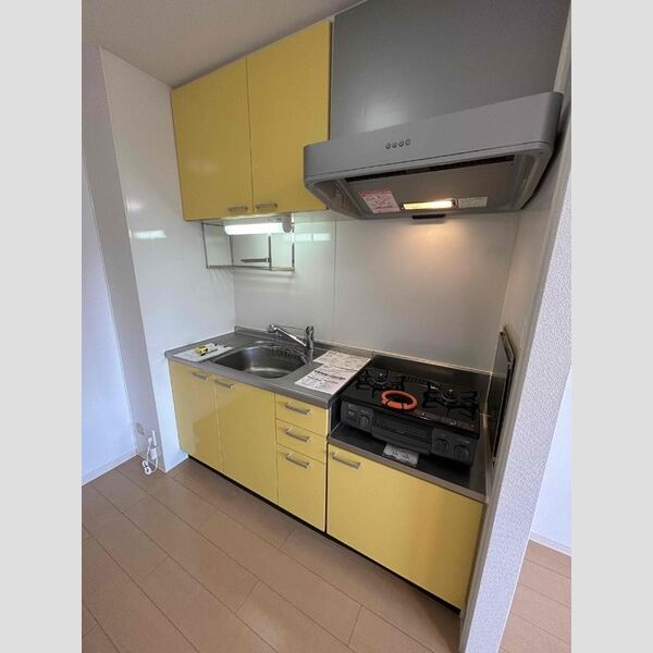 キッチン (キッチン)