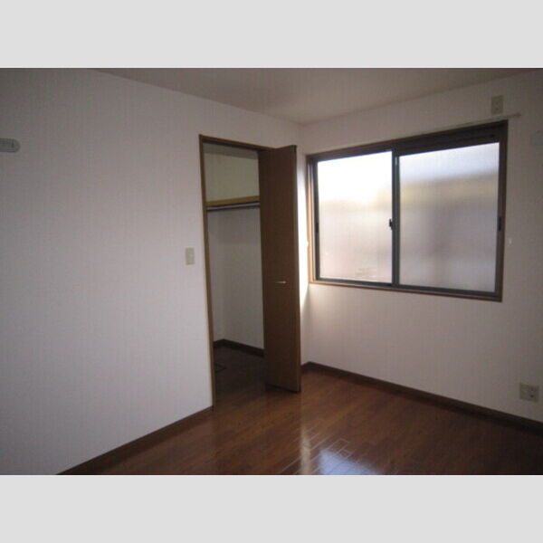 収納 (洋室ウォークインクローゼット付)