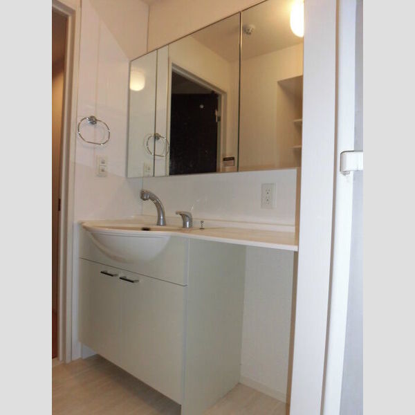 洗面所 (洗面化粧台)