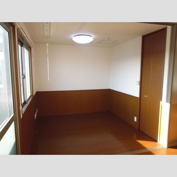 その他 (302　洋室)