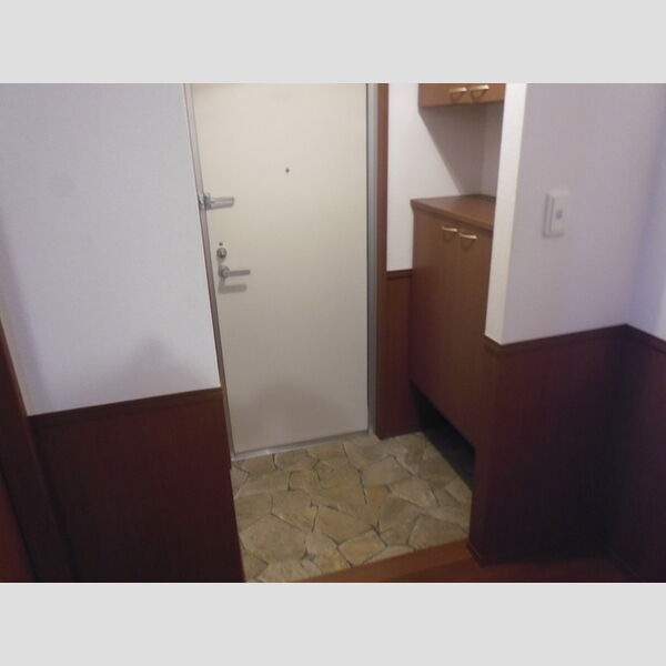 玄関 (302　玄関)