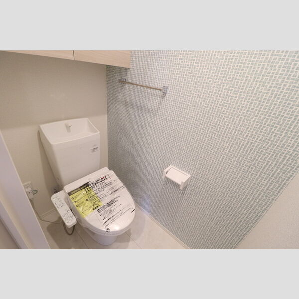 トイレ (201　温水洗浄暖房便座)