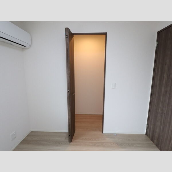 収納 (105　ウォークインクローゼット)