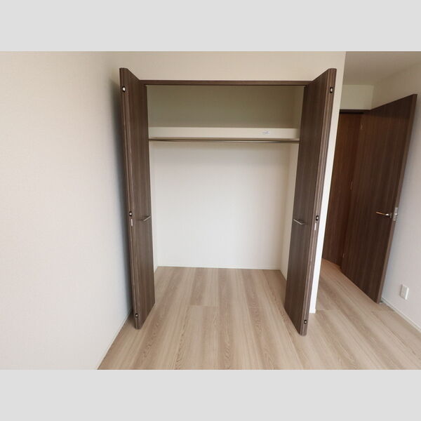 その他設備 (205　クローゼット)