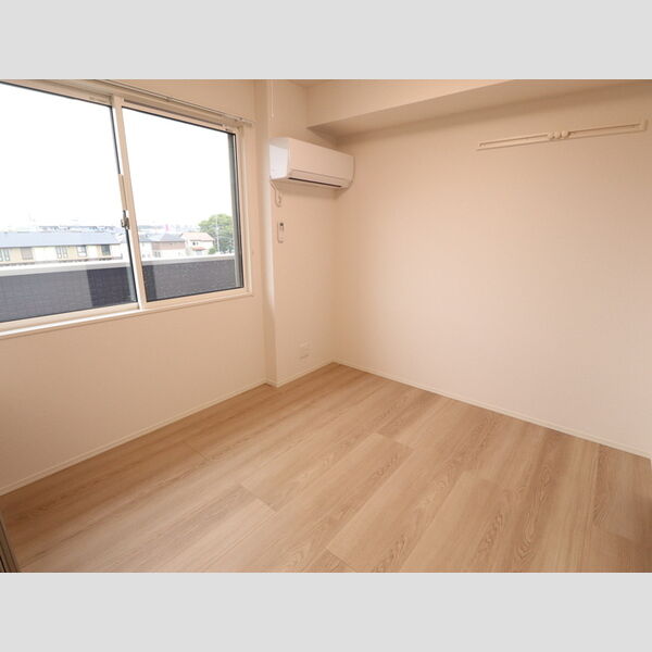 その他 (306 洋室)