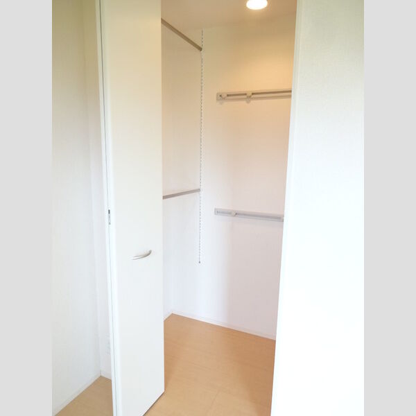 収納 (クローゼット)