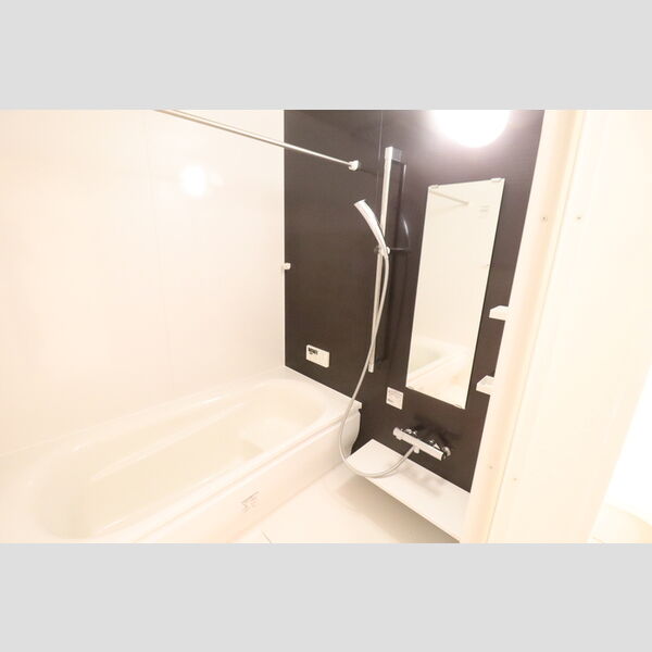 バス (102　ユニットバス)