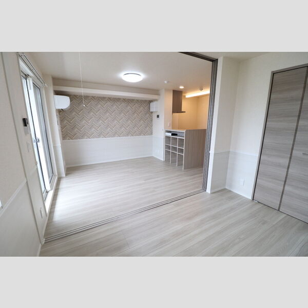 その他 (205　洋室)