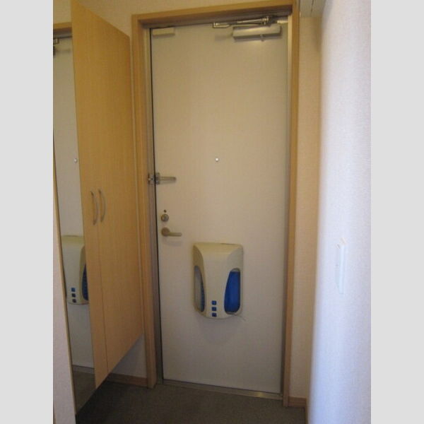 玄関 (102　玄関)