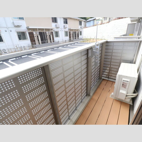 バルコニー・ベランダ (バルコニー)