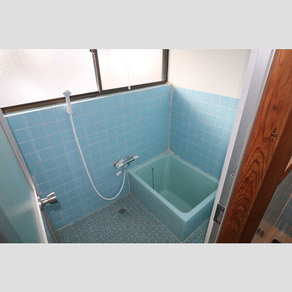 バス (101　浴室)