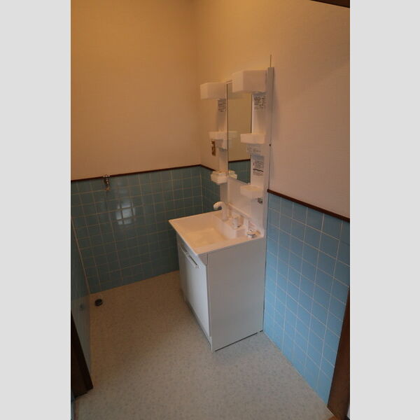 洗面所 (101　洗面台)