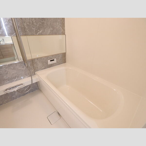 バス (108 一坪風呂)