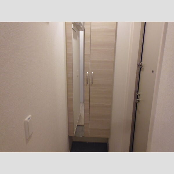 玄関 (A302　玄関)