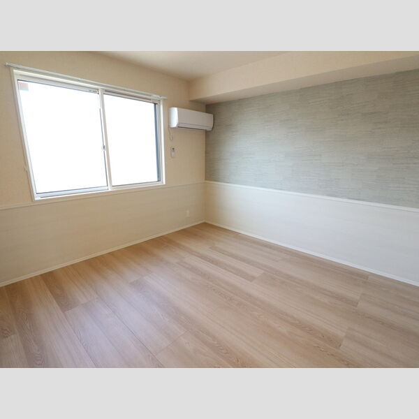 その他 (203　洋室)