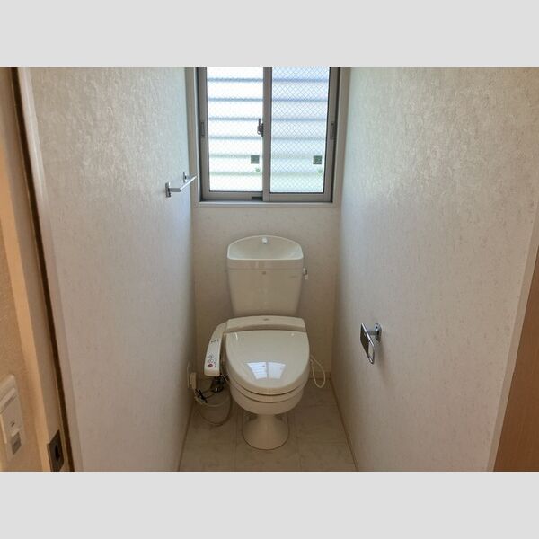 トイレ (温水洗浄暖房便座)