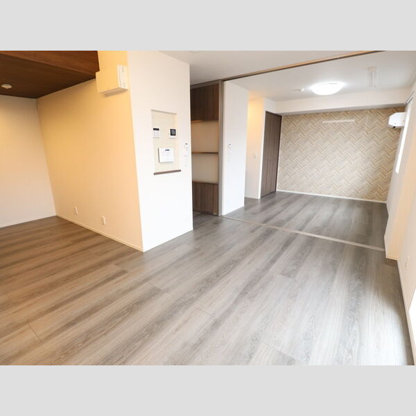 居室・リビング (302 LDK)