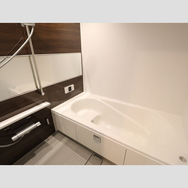 バス (203 一坪風呂)