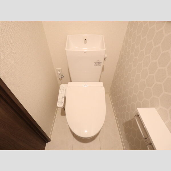 トイレ (203 温水洗浄暖房便座)