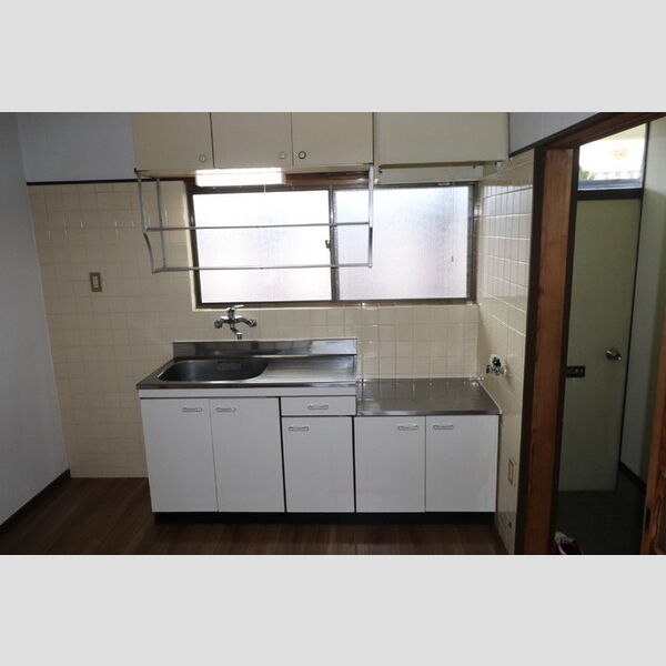 キッチン (302　キッチン)