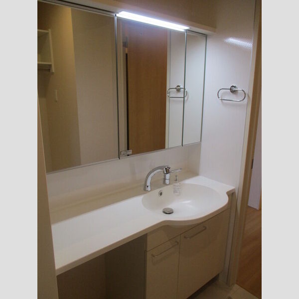 洗面所 (洗面台)