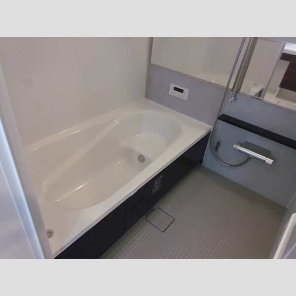 バス (浴室)