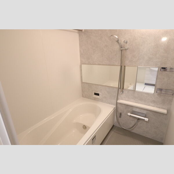 バス (浴室)