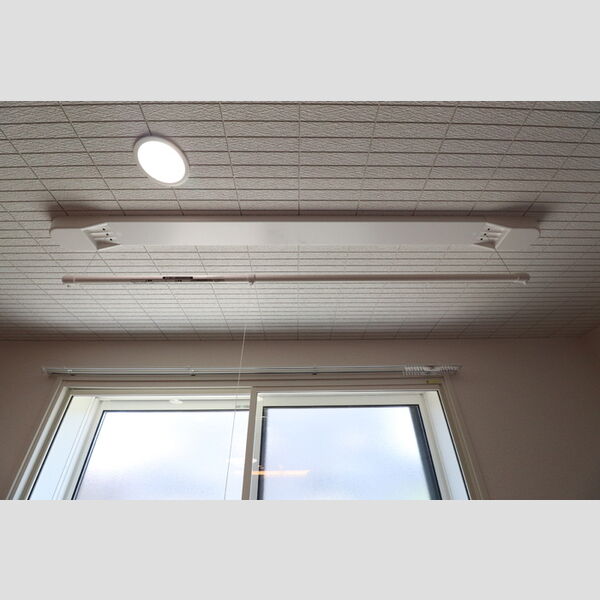 その他 (室内物干し)