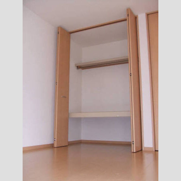 収納 (モナリエオガワ201 洋間収納)