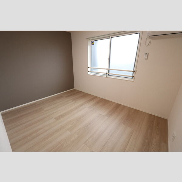 その他 (洋室①)