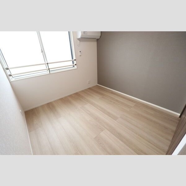 その他 (洋室①)