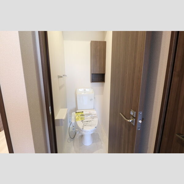 トイレ (温水洗浄暖房便座)