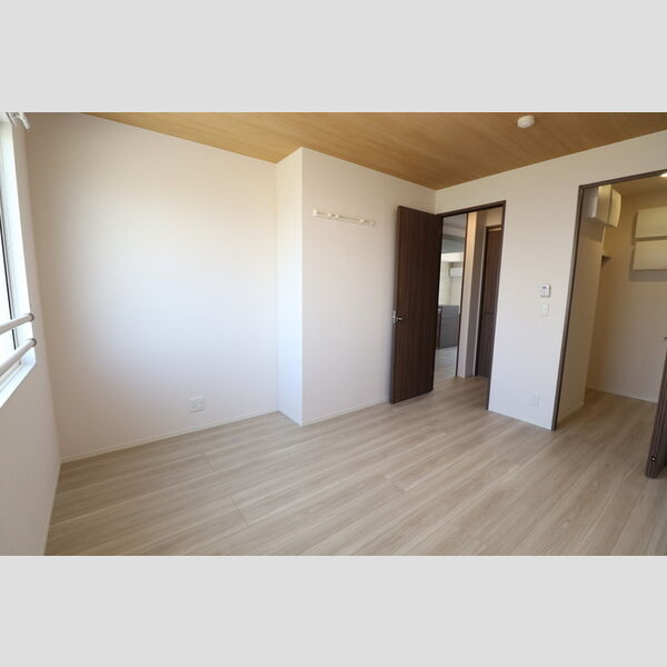 その他 (洋室②)