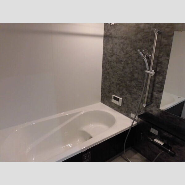 バス (ユニットバス)