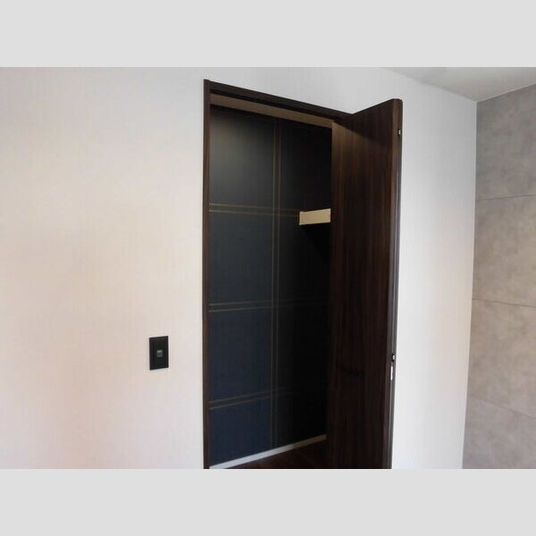 収納 (ウォークインクローゼット)