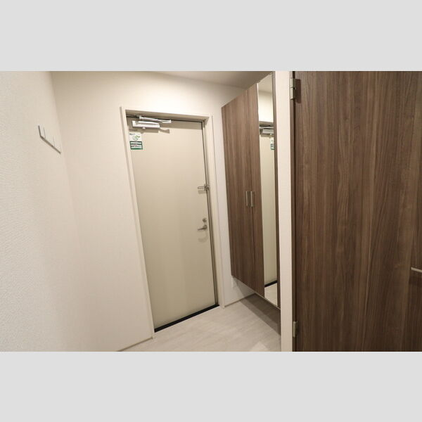 玄関 (玄関)