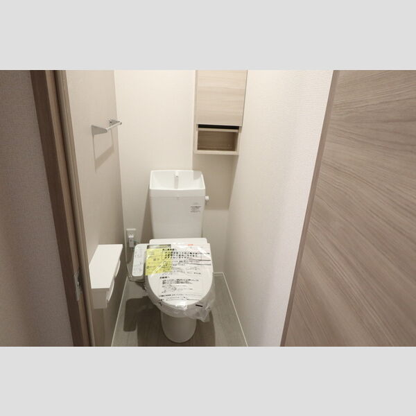 トイレ (温水洗浄暖房便座)