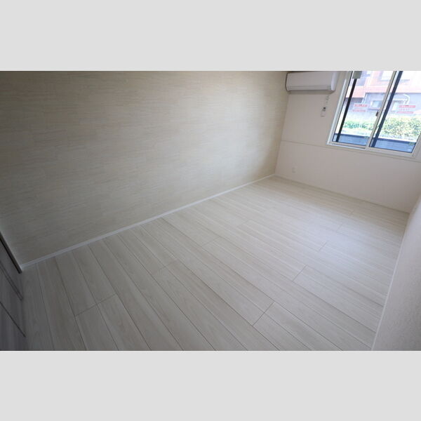 その他 (洋室②)