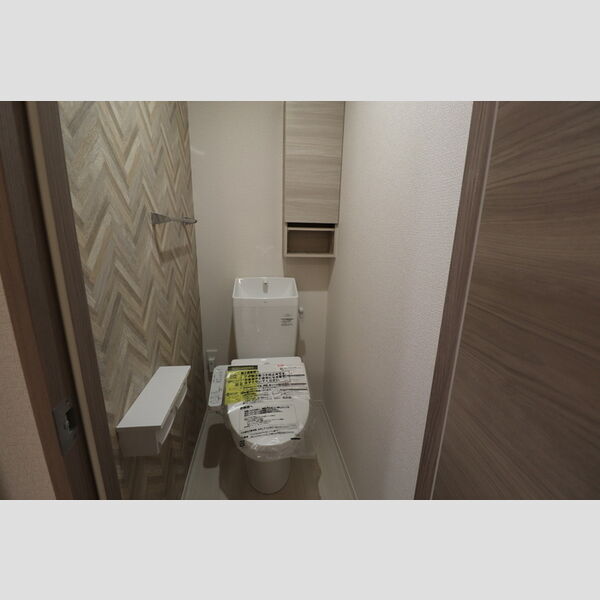 トイレ (温水洗浄暖房便座)